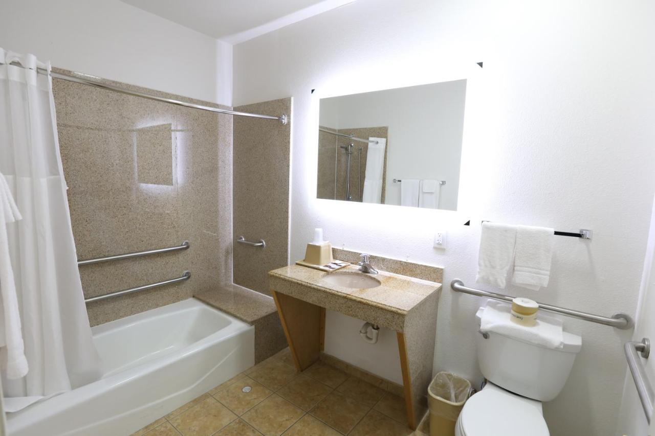 Executive Inn & Suites Cuero Eksteriør billede